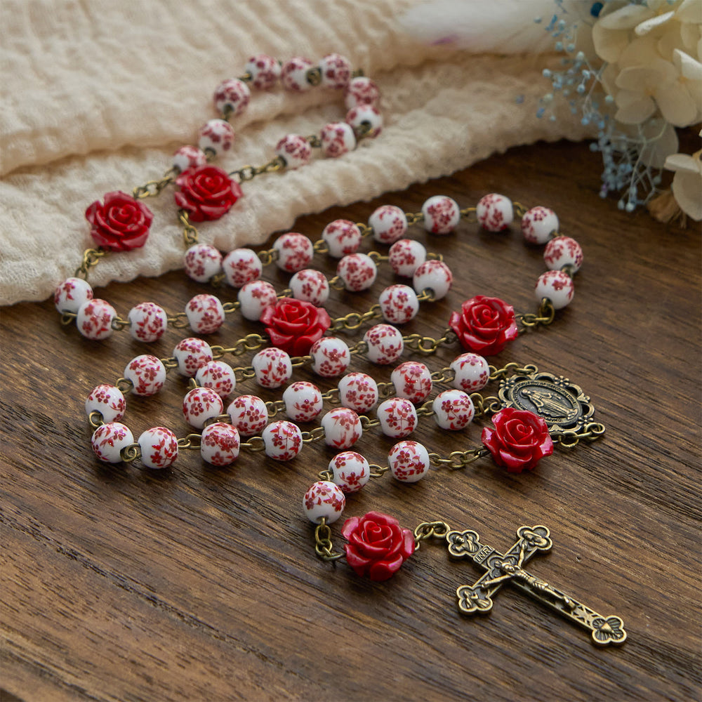 Christianartworkshop Rosario fatto a mano con medaglia miracolosa e crocifisso di perle di ceramica da 8 mm e perle di cinabro rosa - image 1