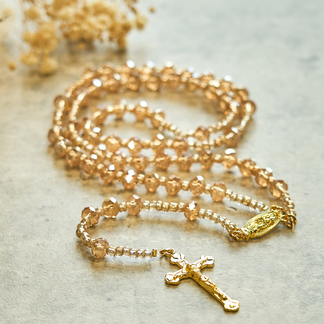 Christianartworkshop Champagne Crystal Rosario della Madonna di Guadalupe: una scintilla divina - image 6