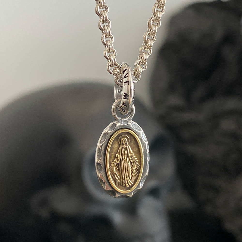 Collana vintage in argento sterling 925 Christianartworkshop con ciondoli di Maria e croce: emblema di fede e devozione - Maria - image 0