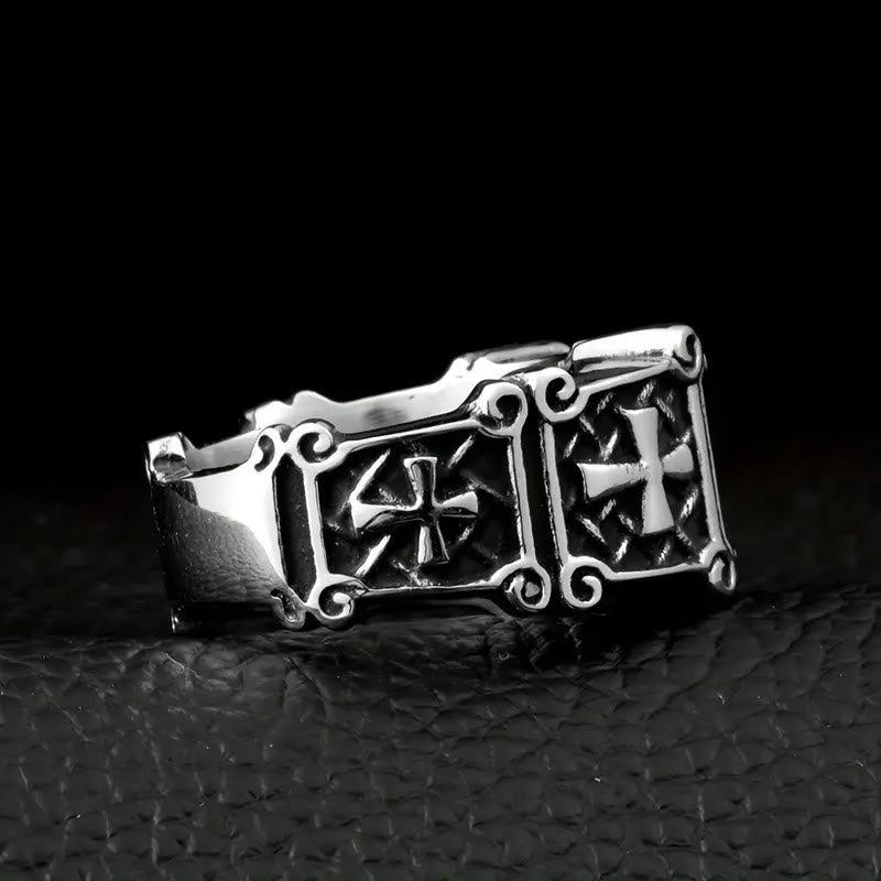 Christianartworkshop Croce con pietre preziose rosse e nere - Anello di coppia decorato: un simbolo di fede e stile - image 8