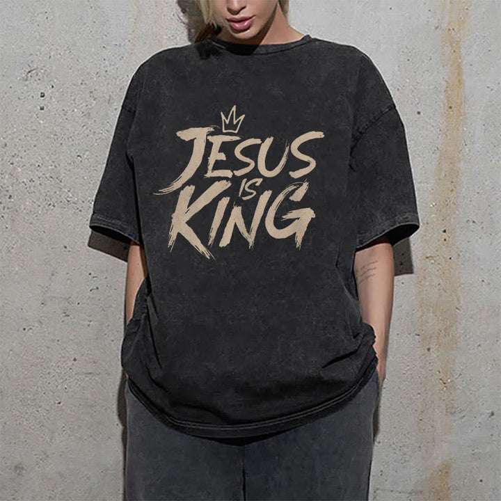 Christianartworkshop Maglietta unisex lavata Jesus Is King - image 2