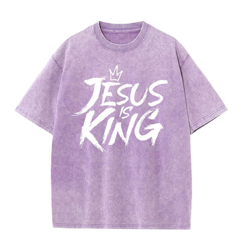 Christianartworkshop Maglietta unisex lavata Jesus Is King - Viola - 5XL - image 7