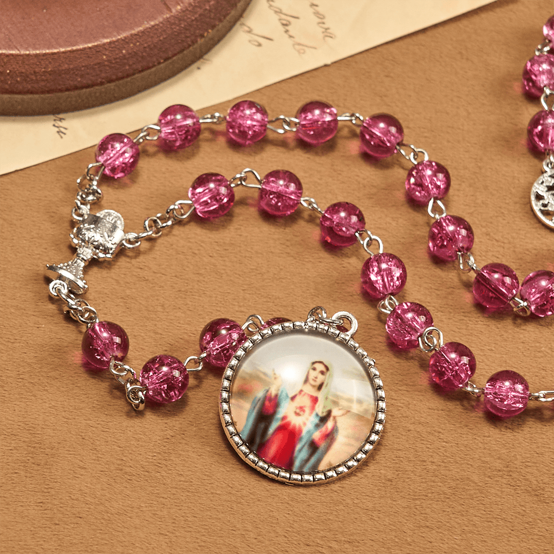 Rosario in vetro rosa decorato con la Madonna di Guadalupe Christianartworkshop : una benedizione piena d'amore - image 5
