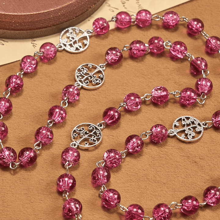 Rosario in vetro rosa decorato con la Madonna di Guadalupe Christianartworkshop : una benedizione piena d'amore - image 6