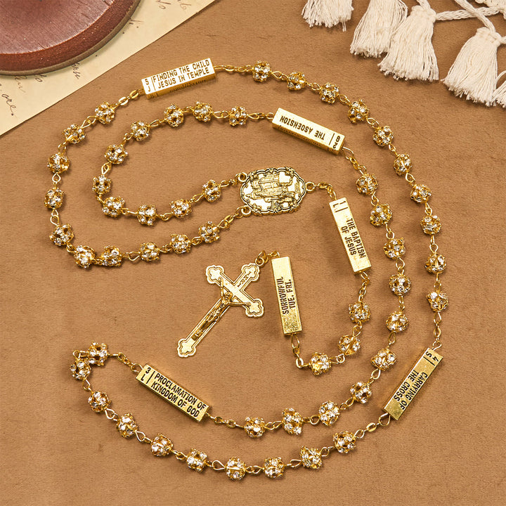 Christianartworkshop Rosario con catena in lega di gemme di metallo dorato rotonde da 8 mm con la Madonna di Fatima e Crocifisso - image 1