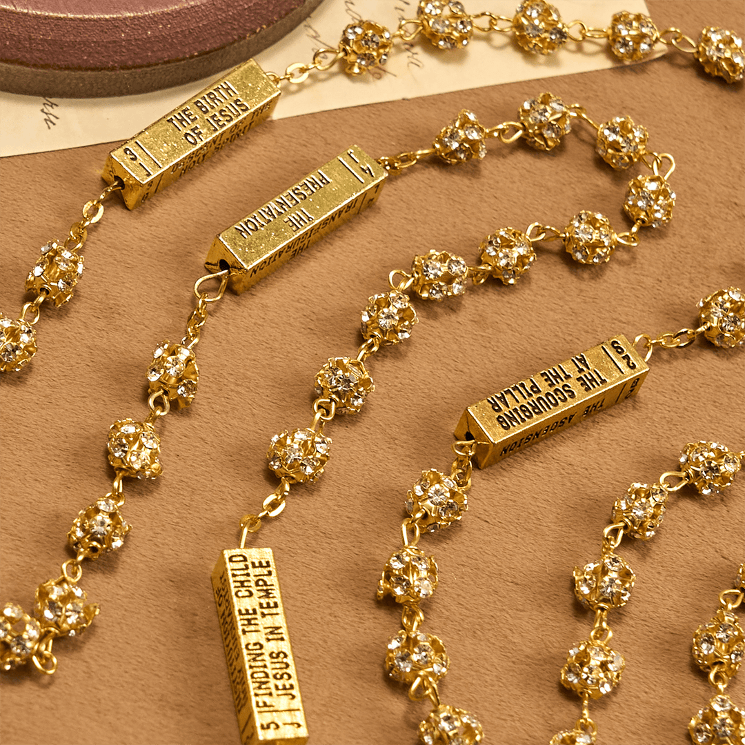 Christianartworkshop Rosario con catena in lega di gemme di metallo dorato rotonde da 8 mm con la Madonna di Fatima e Crocifisso - image 6