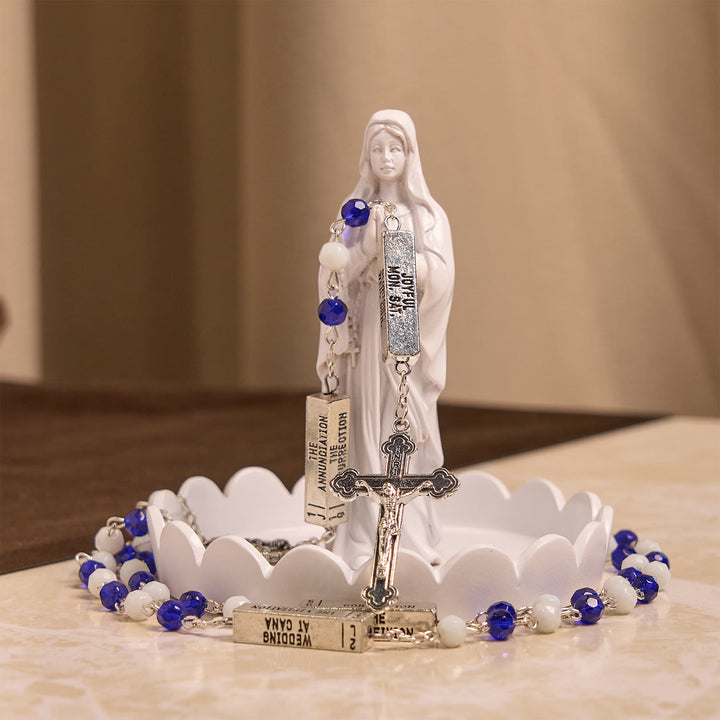 Christianartworkshop Rosario di Gesù Crocifisso con Perline di Vetro Blu e Bianco - image 2