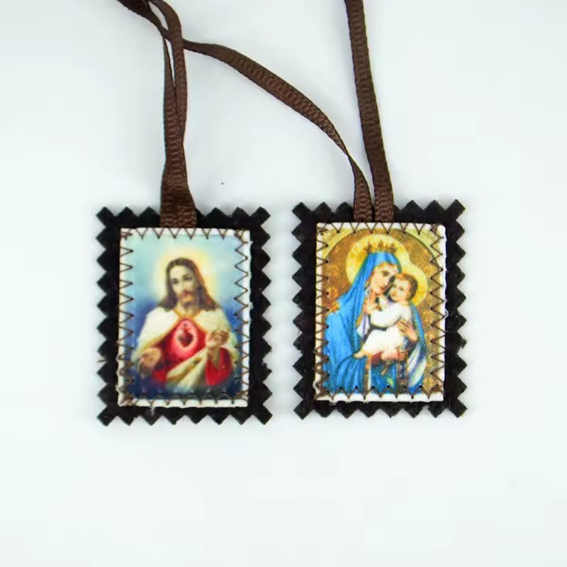 Christianartworkshop Sacro Cuore e Scapolare della Madonna – Una doppia devozione a Gesù e Maria - image 8