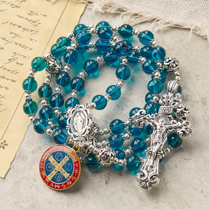 Christianartworkshop - Crocifisso artigianale in vetro blu trasparente con rosario, medaglia smaltata di San Benedetto e medaglia miracolosa. - image 4