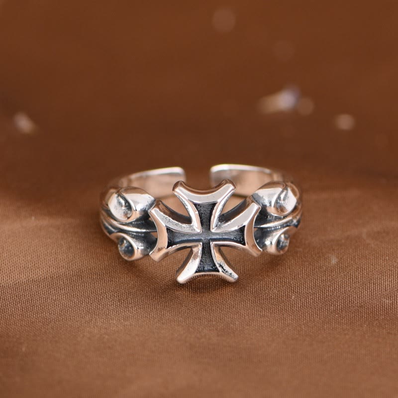 Christianartworkshop Anello a fascia regolabile con croce maltese in argento 925 minimalista: prezioso cimelio di fede - Adatto per taglie USA 9-15 - image 0
