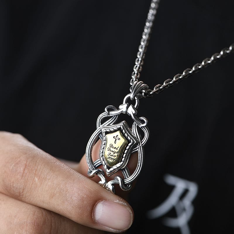 Christianartworkshop Collana con ciondolo a forma di croce in argento sterling 925 con stemma sacro e nucleo dorato: Scudo della grazia - image 1