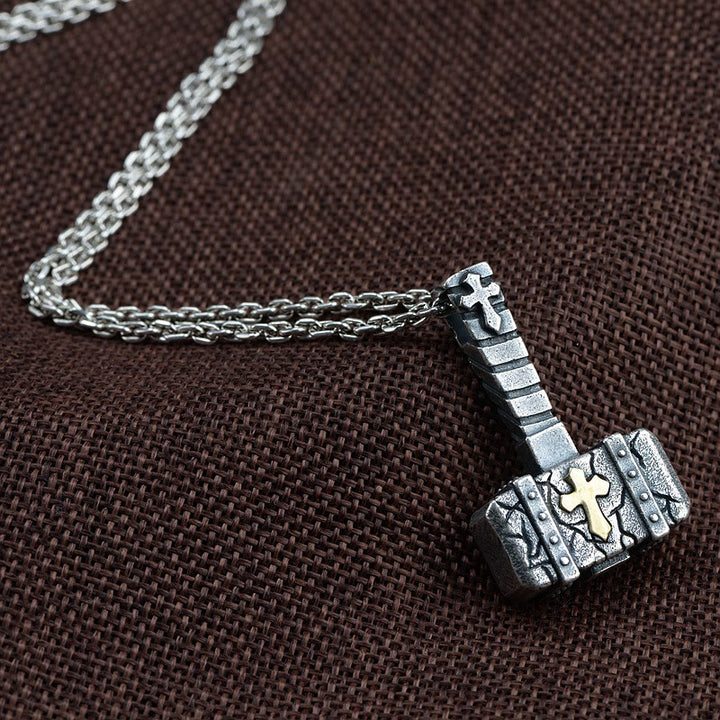 Collana con croce a martello in argento 925 Christianartworkshop : simbolo di fede robusto con bordo retrò - image 3