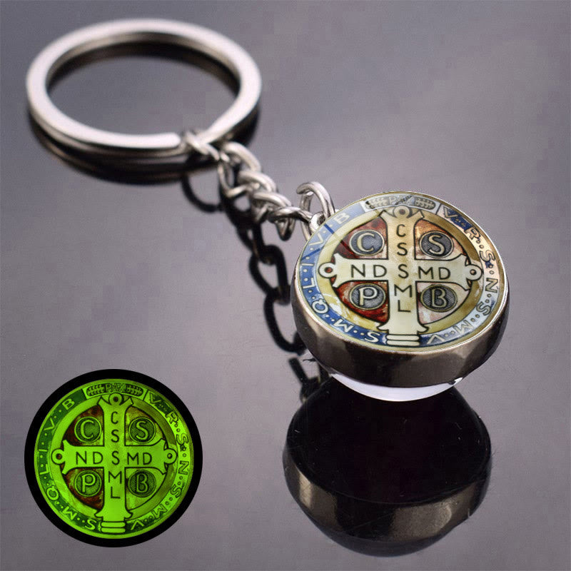 Portachiavi con medaglia di San Benedetto a doppia faccia che si illumina al buio Christianartworkshop : protezione che brilla - B - image 1