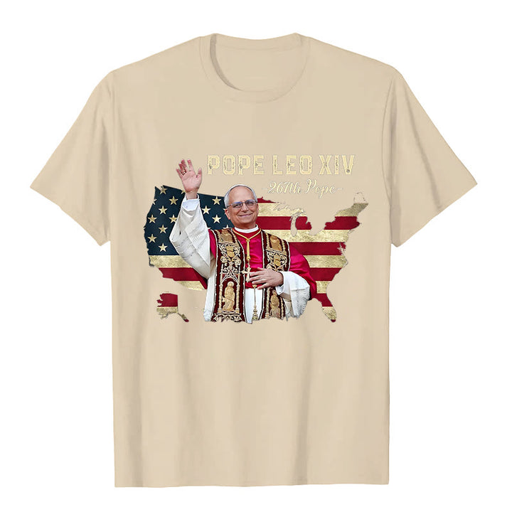 Christianartworkshop Maglietta unisex con bandiera americana di Papa Leone XIV - Beige - 2XL - image 5