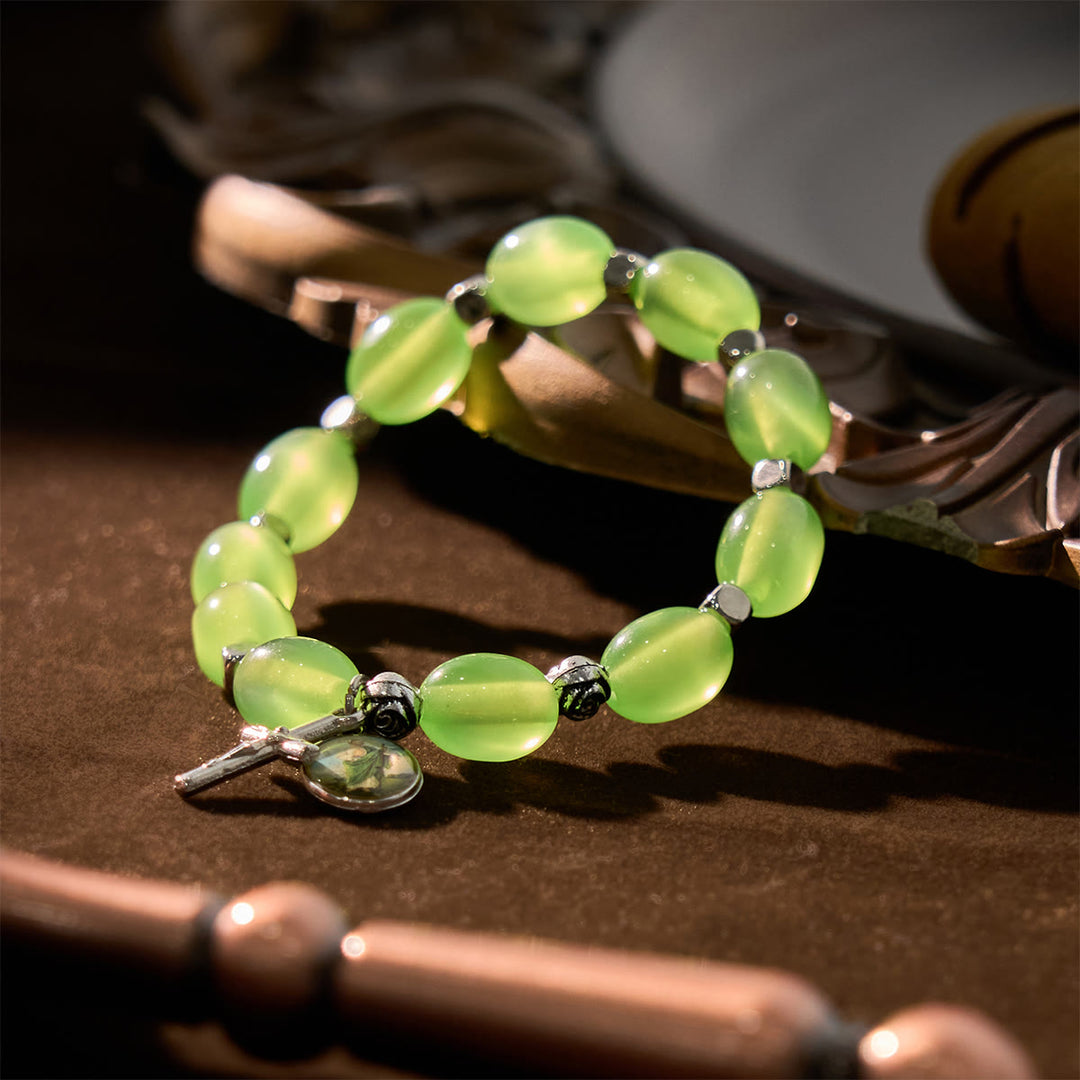 Christianartworkshop Ciondolo con San Giuda e Crocifisso, perline verdi trasparenti, bracciale rosa - San Giuda e il Crocifisso - image 0