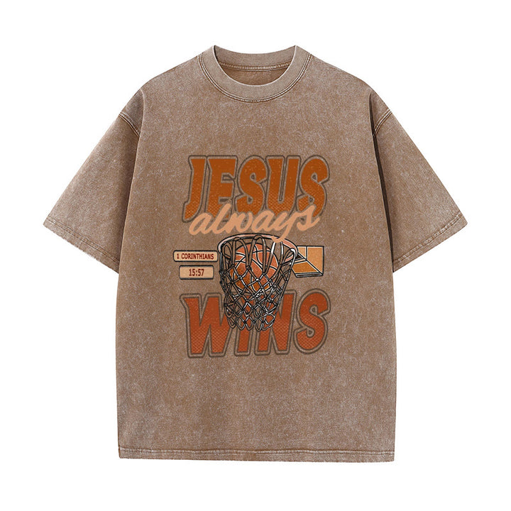 Christianartworkshop Maglietta unisex lavata con grafica Jesus Always Wins Basketball - Caffè - 5XL - image 2