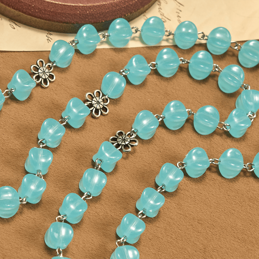 Rosario con perline cubiche blu in lega rosa Christianartworkshop con icona della Madonna e crocifisso - image 5