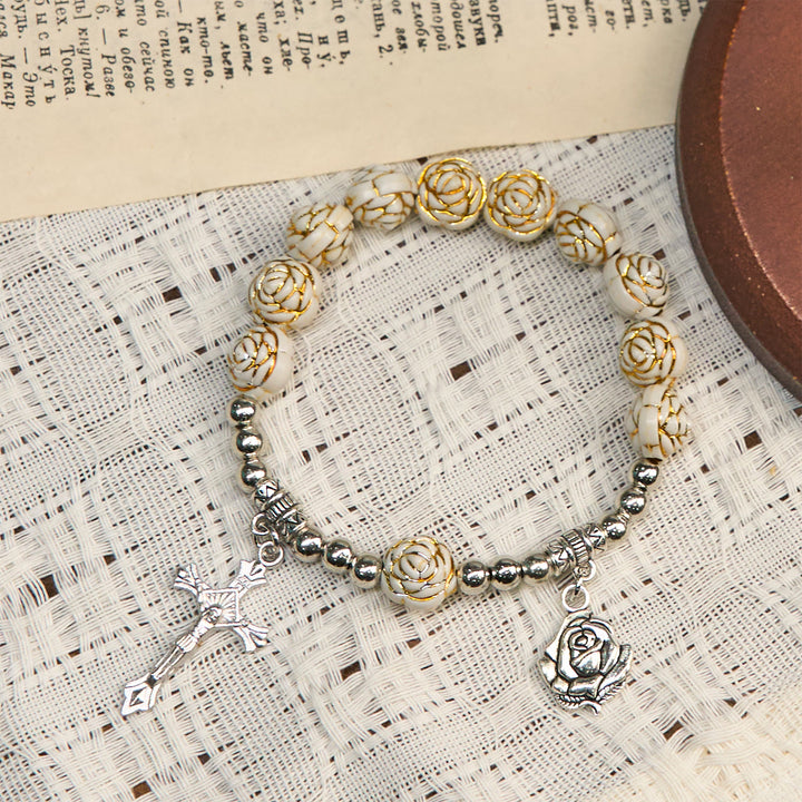 Bracciale rosario con perline di rosa bianca da 10 mm scolpite artisticamente Christianartworkshop con crocifisso - image 2