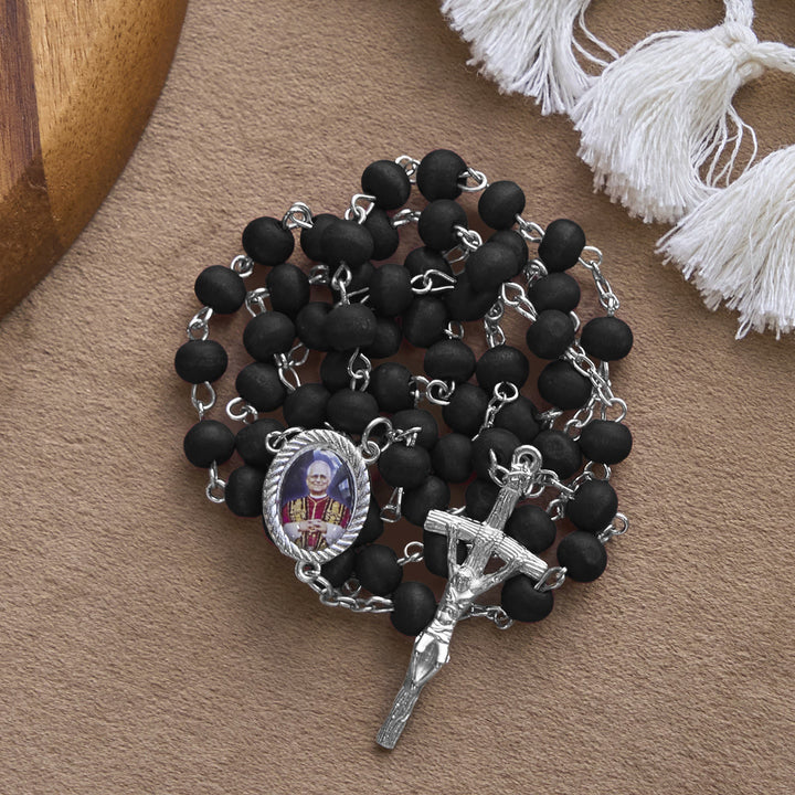 Christianartworkshop Rosario in grani di legno rosso di Papa Leone XIV in commemorazione di un tesoro spirituale - image 16