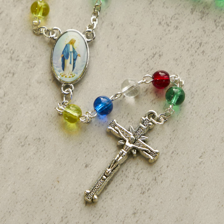 Christianartworkshop FEDE IN PREGHIERA: Rosario con perline arcobaleno multicolor trasparenti da 6 mm con carta regalo - image 5