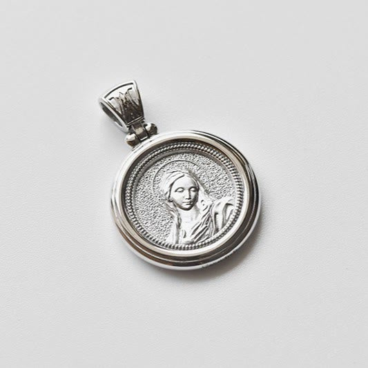 Collana con medaglia a doppia faccia in argento Sterling Christianartworkshop con corona di spine e Madonna Addolorata - image 4