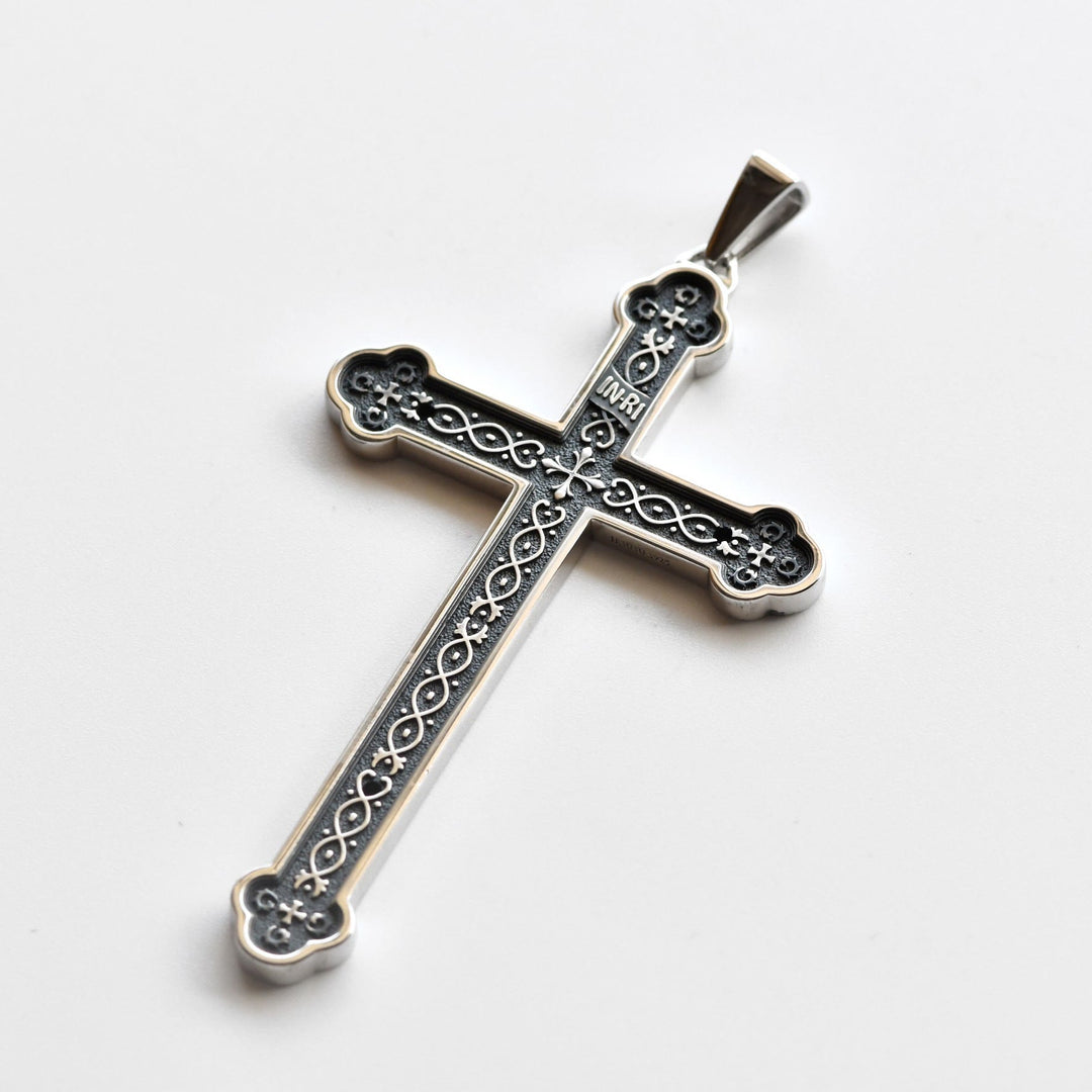 Christianartworkshop Collana con ciondolo a croce INRI in argento sterling retrò: un emblema di grazia - image 3