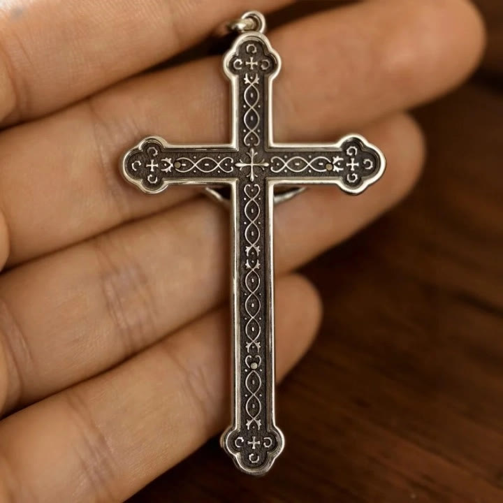 Christianartworkshop Collana con ciondolo a croce INRI in argento sterling retrò: un emblema di grazia - image 1