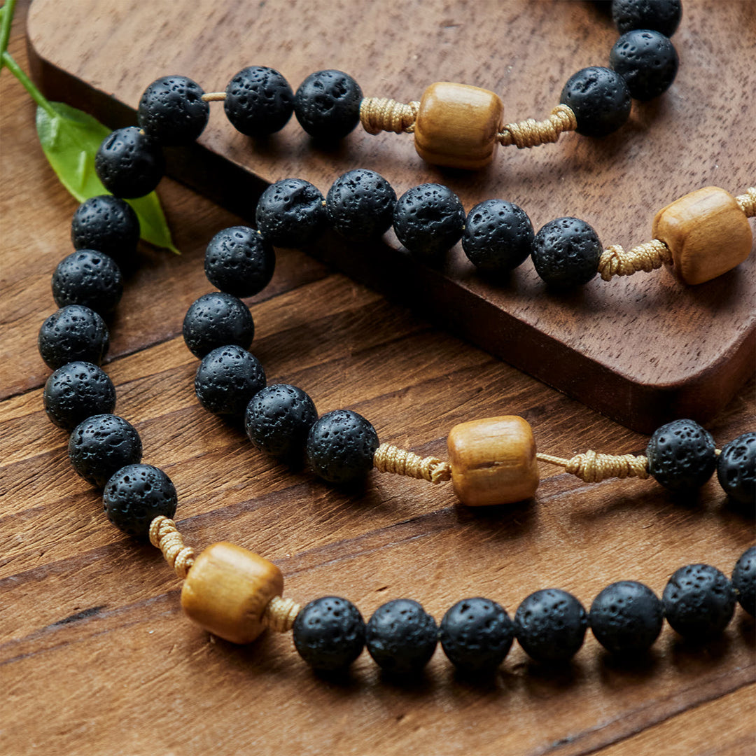 Christianartworkshop FEDE IN PREGHIERA: Rosario in pietra vulcanica naturale e resistente fatto a mano con carta regalo - image 10