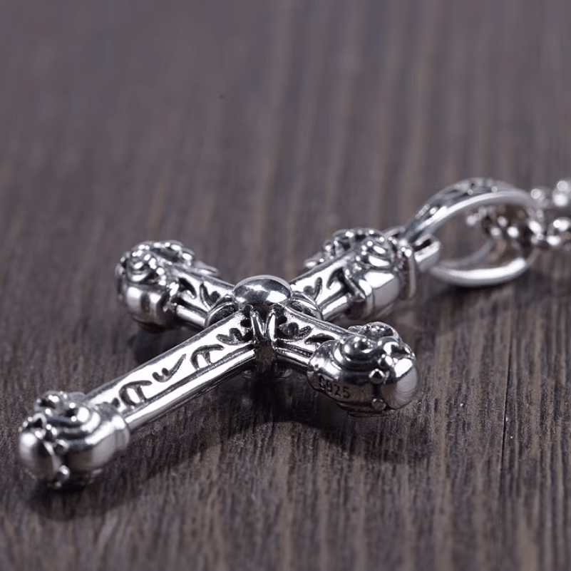 Collana con croce e spada decorata in argento sterling massiccio e spesso Christianartworkshop con volute gotiche - image 5
