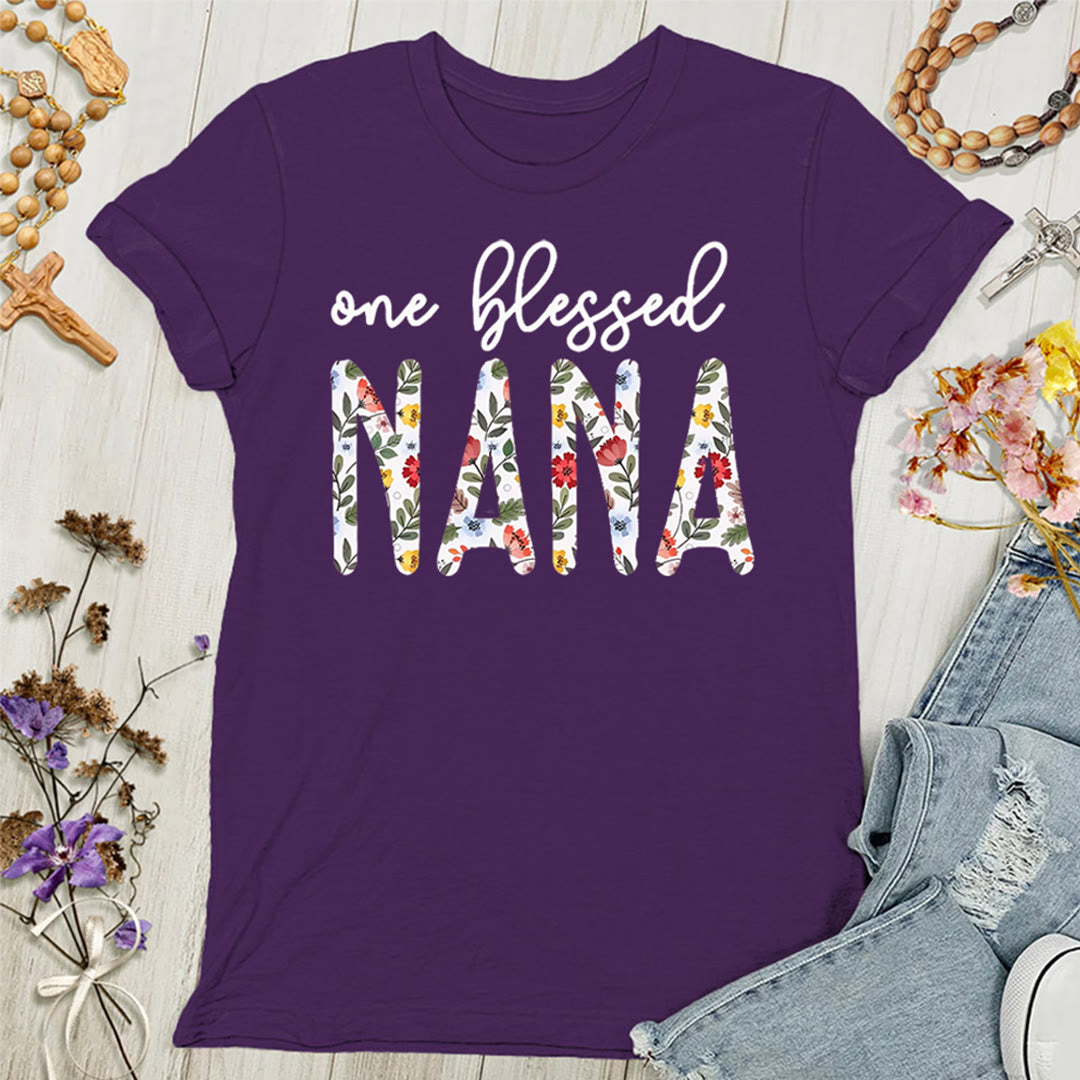 Maglietta da donna "One Blessed Nana" Christianartworkshop - Viola - 4XL - image 5