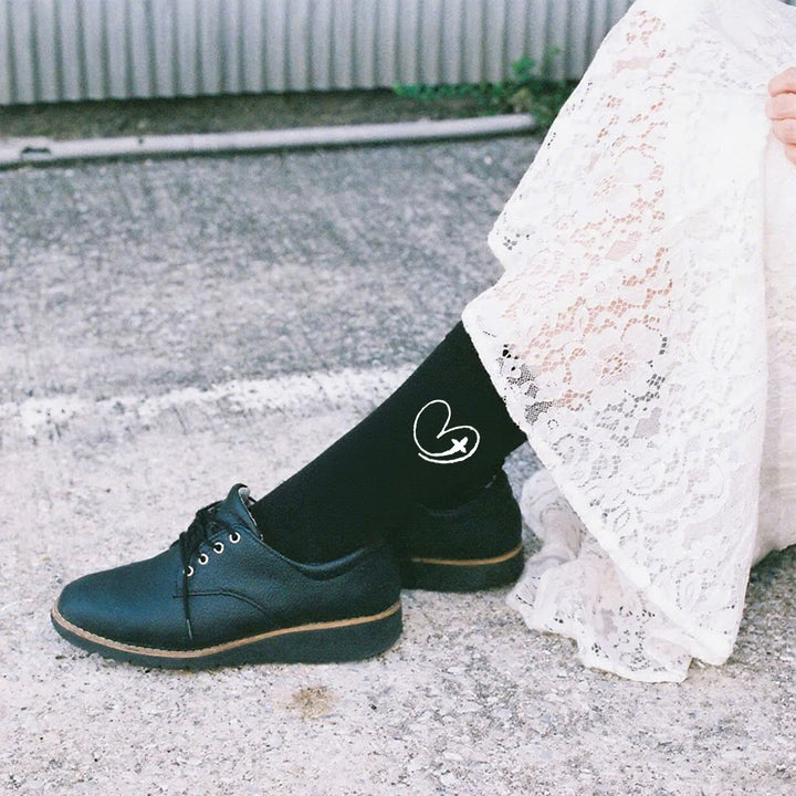 Calzini con cuore e croce ispirati alla fede Christianartworkshop : un dolce promemoria dell'amore di Dio - image 8