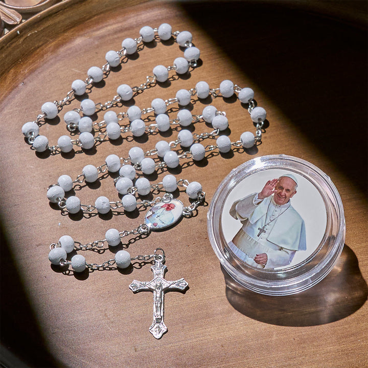 Christianartworkshop Rosario divino in legno rosso e bianco con custodia per la benedizione di Papa Francesco - image 5