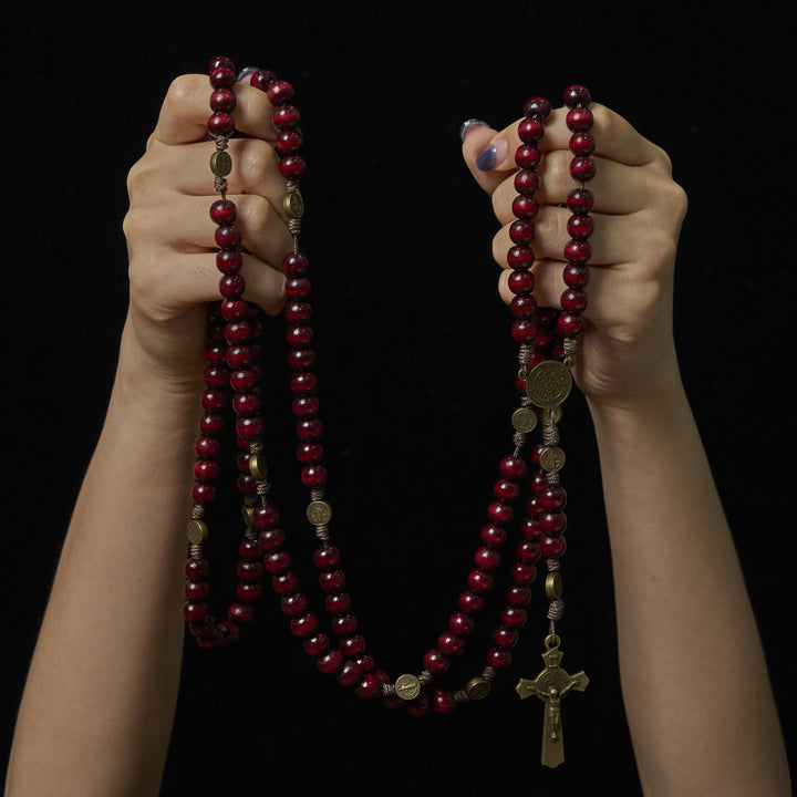 Rosario in legno d'ulivo da 15/20 decadi Christianartworkshop con San Benedetto, crocifisso e catena da vita: devozione divina a doppio uso - image 11