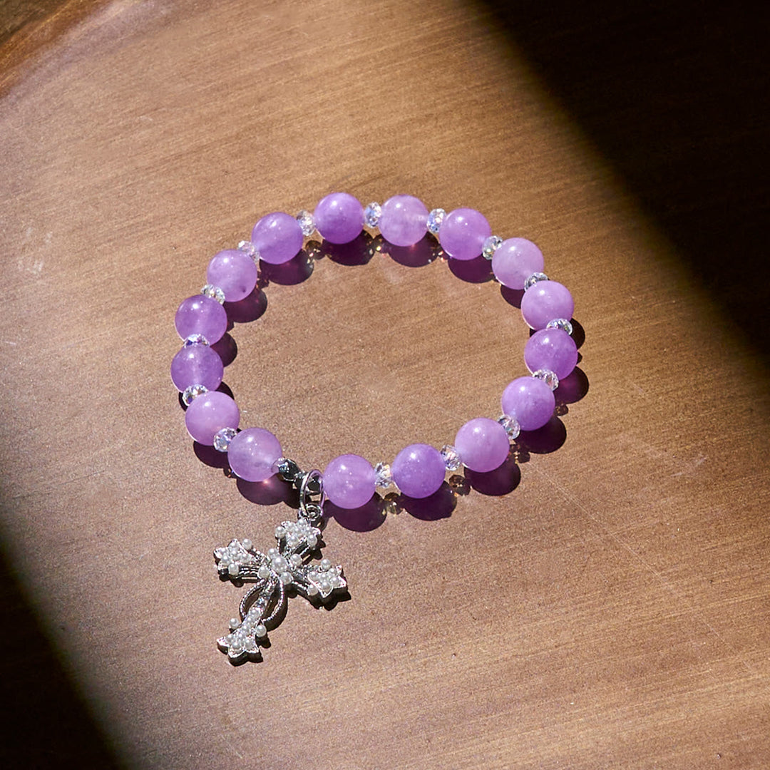 Braccialetti devozionali fatti a mano con perline viola e crocifisso scintillante Christianartworkshop - image 3