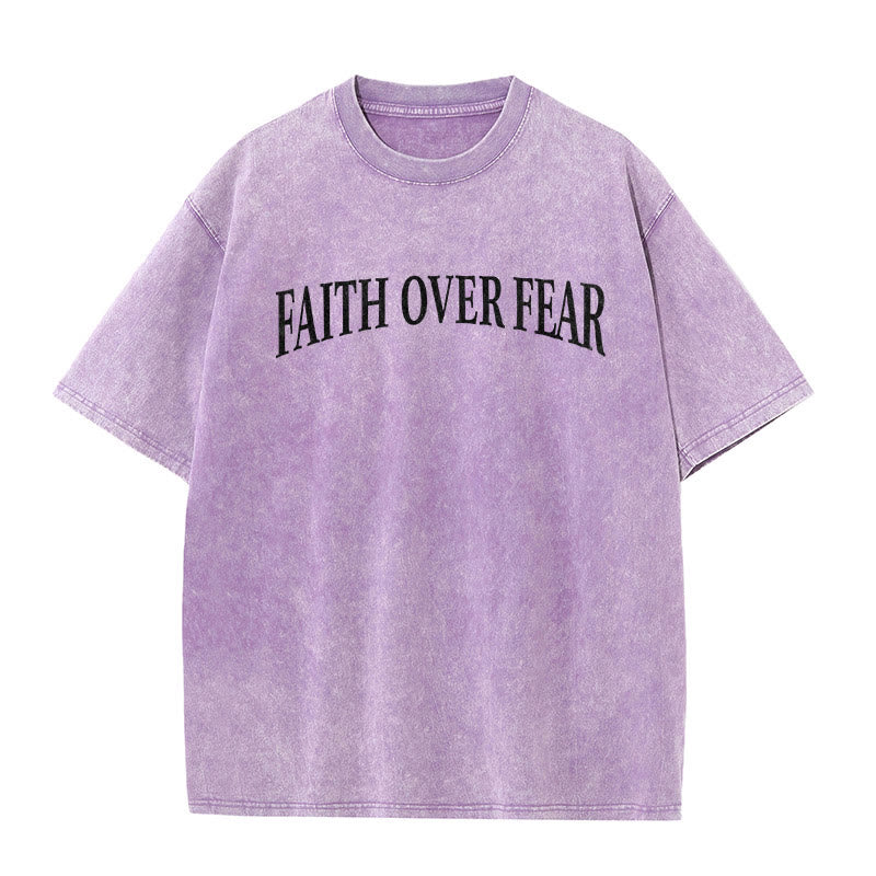 Christianartworkshop Maglietta unisex lavata con scritta "Fede contro la paura" e scritta "Croce di spine" - image 13