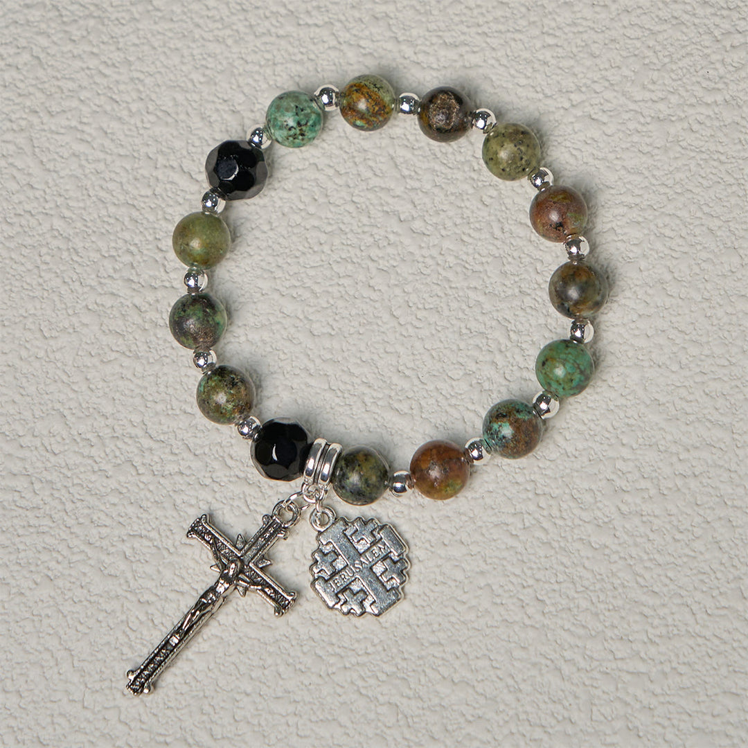 Braccialetti ispirati al rosario spirituale e terroso Christianartworkshop con crocifisso e croce di Gerusalemme - image 5