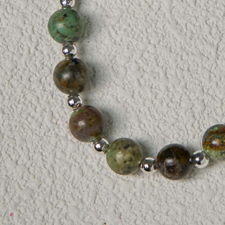 Braccialetti ispirati al rosario spirituale e terroso Christianartworkshop con crocifisso e croce di Gerusalemme - image 6