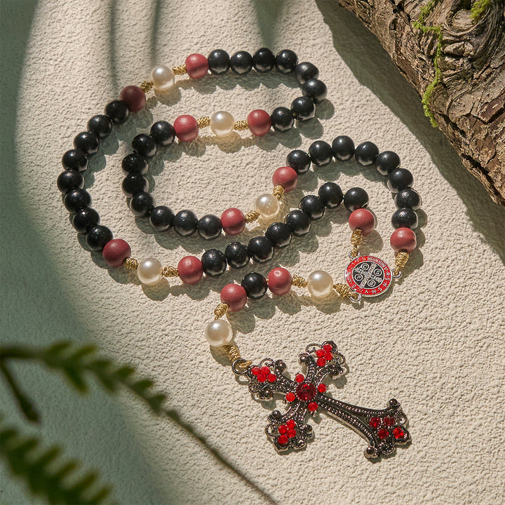 Rosario devozionale nero e rosso Christianartworkshop con benedizione di San Benedetto e croce rossa decorata - San Benedetto e la Croce - image 0