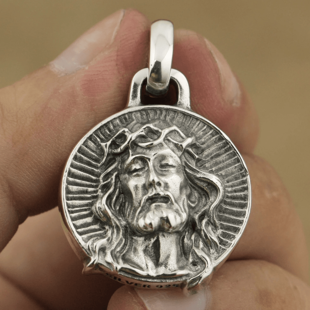 Collana sacra con corona di spine di Gesù in argento sterling 925 di Christianartworkshop - image 4