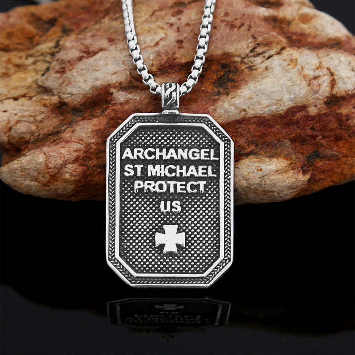 Christianartworkshop Collana con ciondolo in acciaio inossidabile con protezione di San Michele Arcangelo in stile classico - image 17