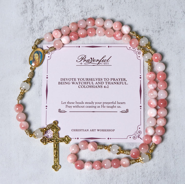 Christianartworkshop FEDE IN PREGHIERA: Rosario fatto a mano con perline lucide rosa e carta regalo - FEDE IN PREGHIERA - image 0