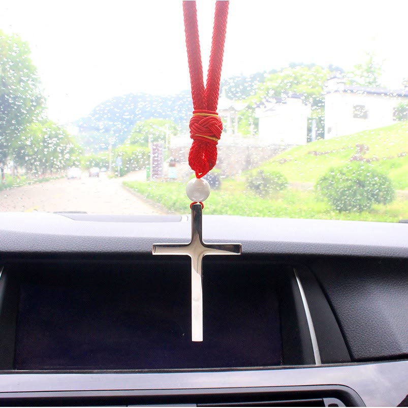 Christianartworkshop Ciondolo minimalista per auto a forma di croce tricolore: sicurezza spirituale sulla strada - Croce d'argento - Cavo rosso - image 1