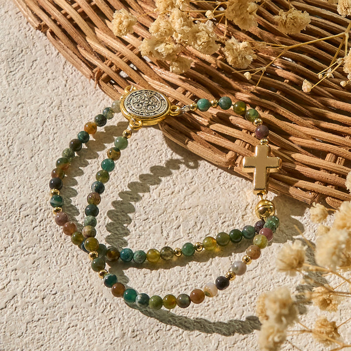 Braccialetti rosario fatti a mano nei toni della terra con croce e ciondolo di San Benedetto Christianartworkshop - image 4