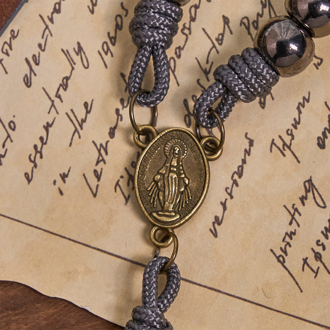 Christianartworkshop Medaglia Miracolosa e Crocifisso di Rosario in Cordino di Nylon con Calcolo Biliare Nero e Argento da 8 mm - image 7