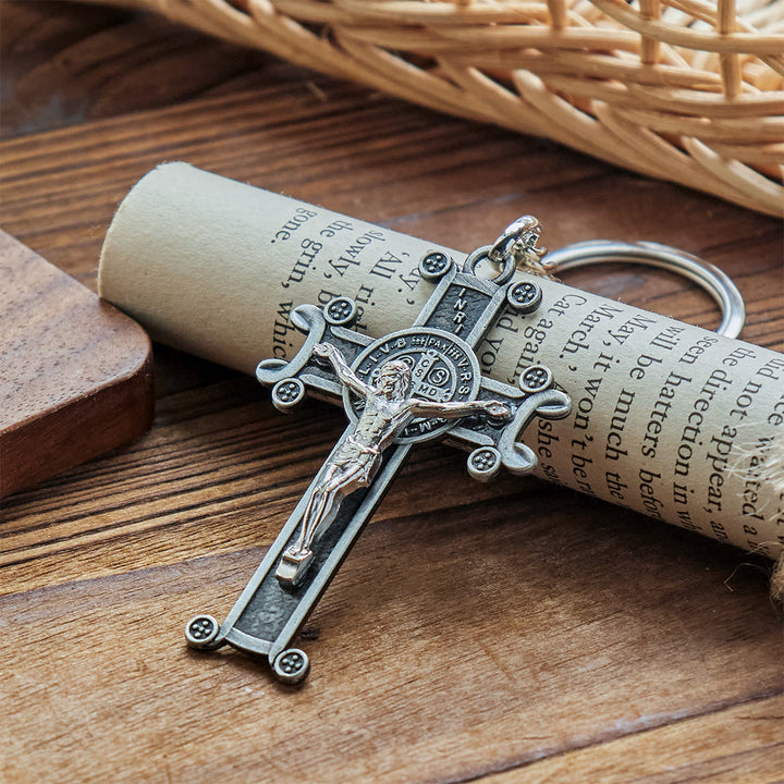 Christianartworkshop Crocifisso antico verde e argento antico con portachiavi di San Benedetto - image 5