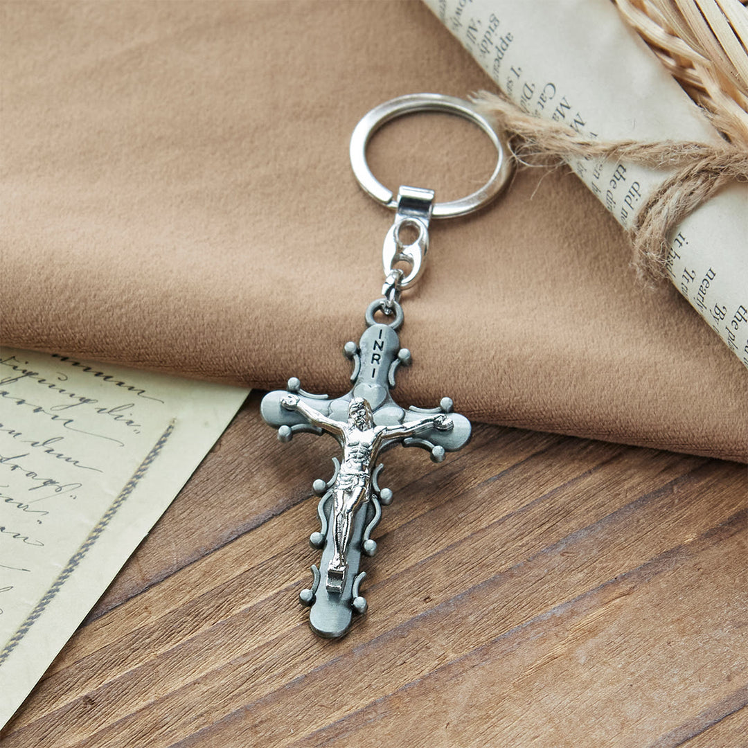 Christianartworkshop Portachiavi con crocifisso in peltro dorato e antico con bordo perlinato - image 6