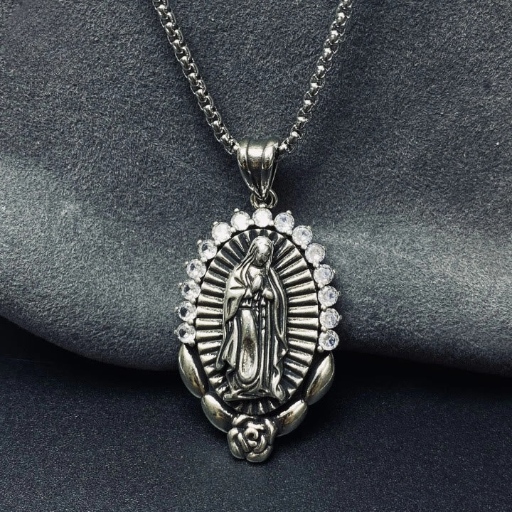 Collana con ciondolo della Madonna Christianartworkshop : simbolo sacro dell'aureola e della rosa - image 5