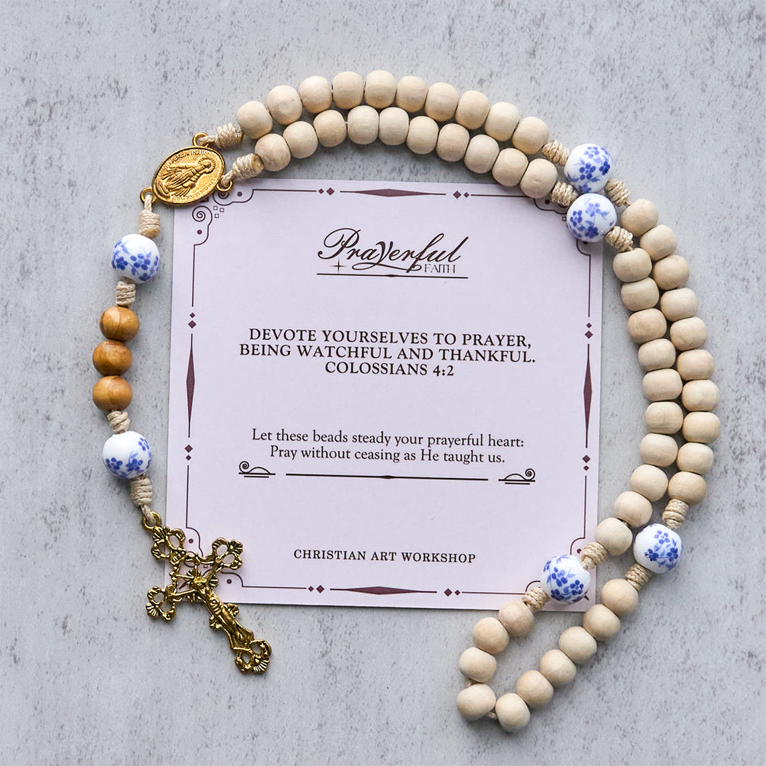 Christianartworkshop FEDE IN PREGHIERA: Rosario con medaglia miracolosa in perline di legno e ceramica fatte a mano - FEDE IN PREGHIERA - image 0