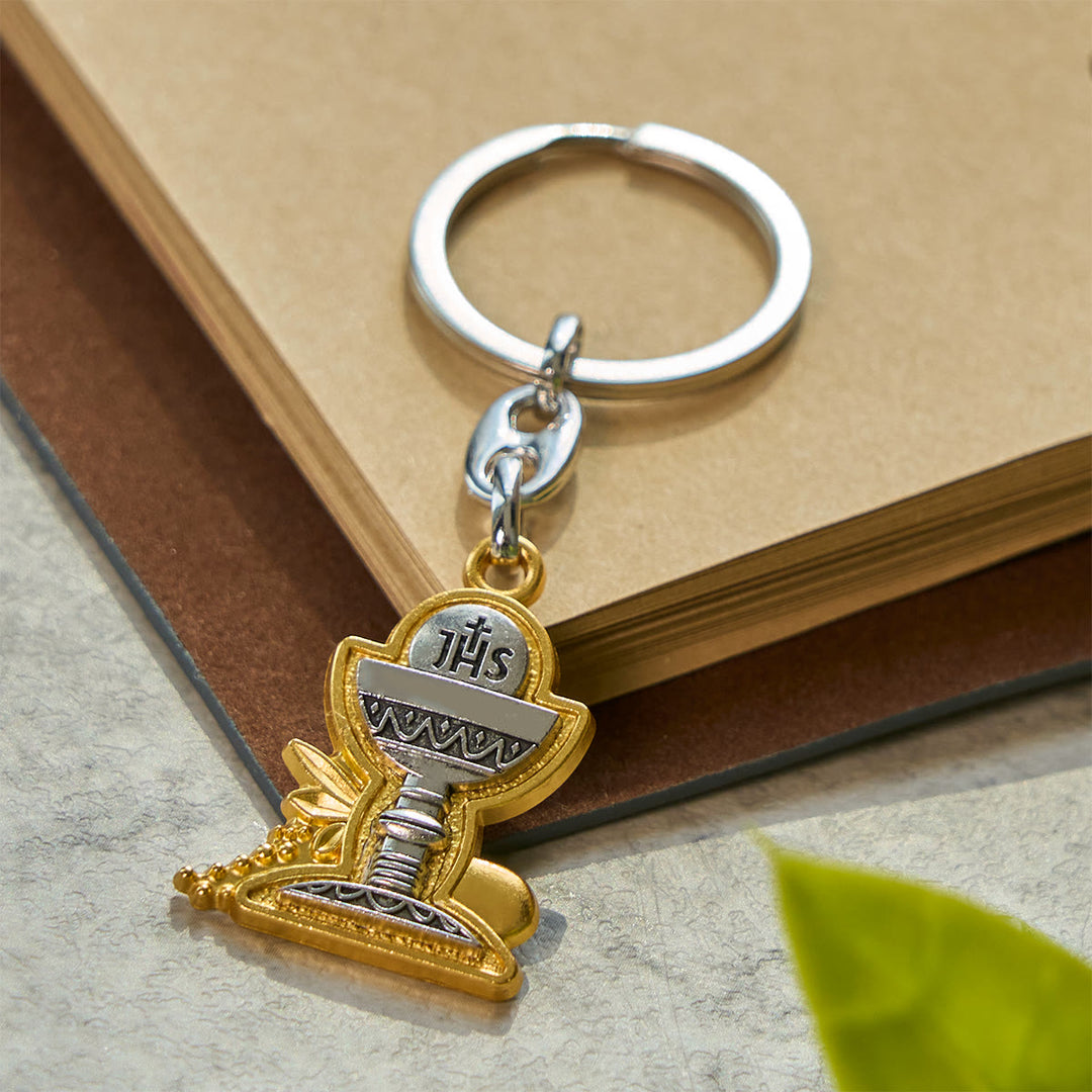 Christianartworkshop Portachiavi bicolore con calice sacro e simbolo IHS: benedizioni piene di fede - Santo Calice - image 0