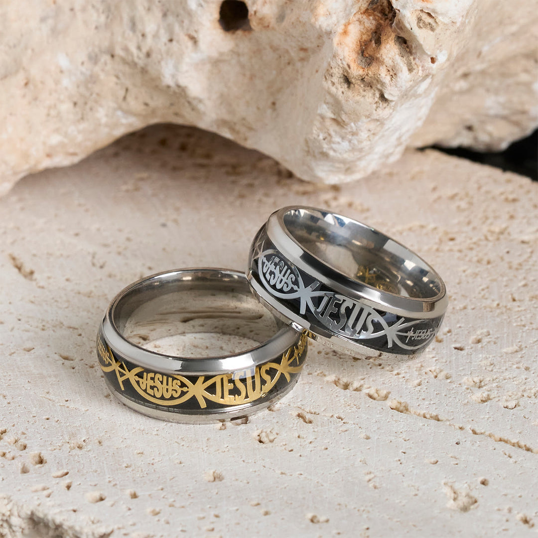 Anello rustico in acciaio inossidabile Christianartworkshop : "Gesù" in pesce - image 6